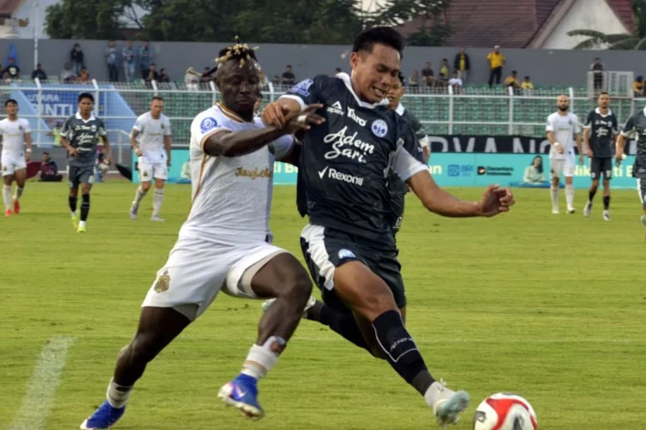 PSIM Yogyakarta Resmi Pinjamkan Reva Adi Utama ke Borneo FC karena Tak Masuk Skema Pelatih