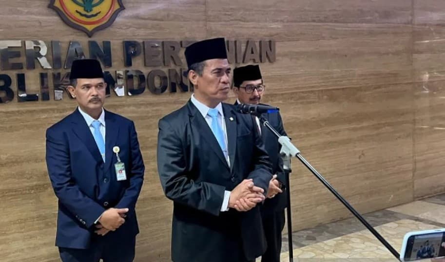 Mentan Amran Copot 14 Pejabat Kementan Terkait Dugaan Penyimpangan Uang Miliaran Rupiah