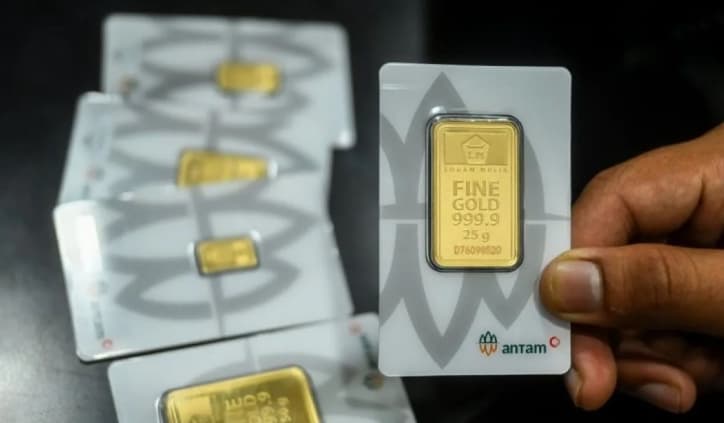Harga Emas Antam Naik Rp18.000, Kini Tembus Rp2,695 Juta per Gram
