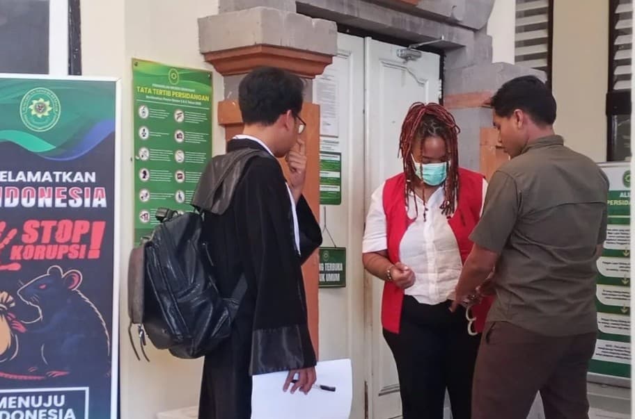 Jaksa Menuntut WN Amerika Tyeisha Parks 1,5 Tahun Penjara dalam Kasus Ganja di Bali