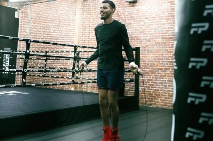 Diego Pacheco Membidik Sabuk Juara Dunia WBA Milik Jaime Munguia