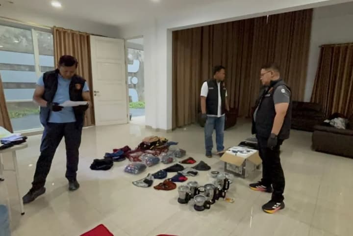 Bareskrim Polri Bongkar Modus Penyelundupan Emas Ilegal yang Disamarkan Menjadi Gel