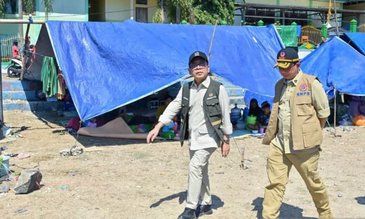 Pratikno Mendorong Pemda NTT Bentuk Satgas untuk Percepat Penanganan Korban Gempa