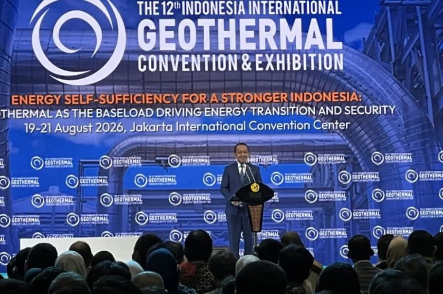 Pemerintah Segera Buka Tender PLTS 100 GW, Tahap Pertama 30 GW Dimulai pada 2026
