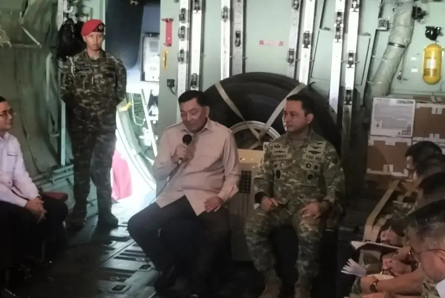 Sjafrie Dorong Kemandirian Industri Dirgantara setelah GMF Sukses Modernisasi Hercules C-130H