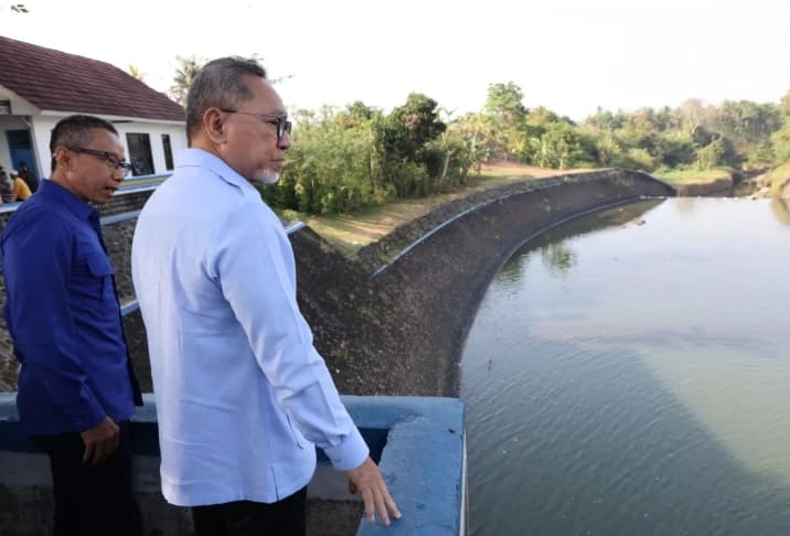 Zulhas Dorong Perbaikan Irigasi Banyuwangi untuk Menjaga Produktivitas Pertanian