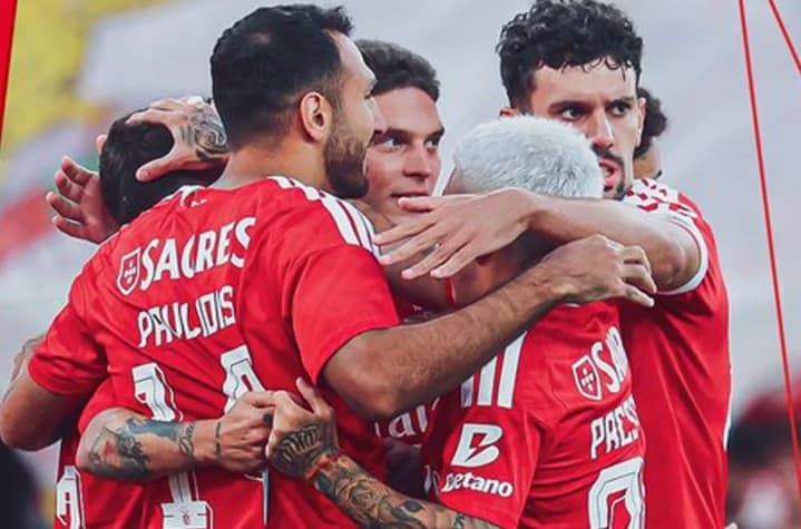 Benfica dan Anderlecht Menang Telak pada Leg Pertama Play-off Liga Europa