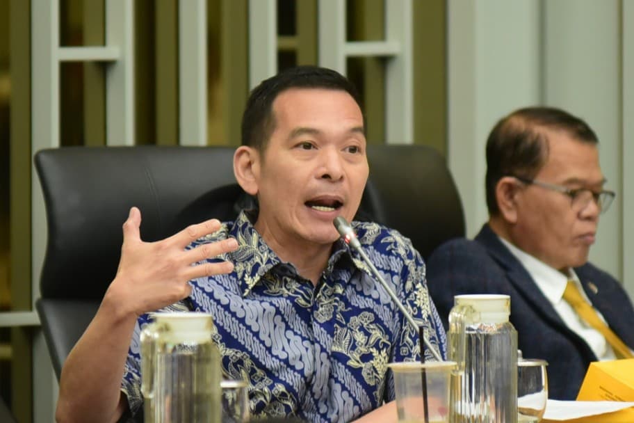 Daniel Johan Desak Pemerintah Tetapkan Karhutla Kalimantan sebagai Bencana Nasional