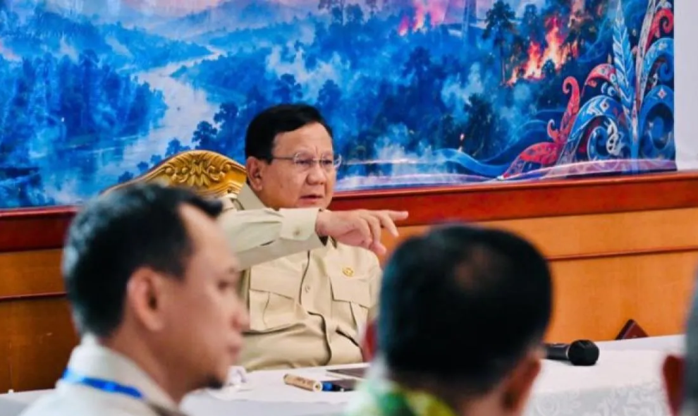 Presiden Prabowo Memperkuat Pengendalian Karhutla Kalteng dengan Tambahan Empat Helikopter