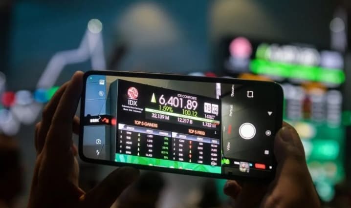 IHSG Menguat 18,31 Poin pada Pembukaan Perdagangan Senin dan Mencapai Level 6.544