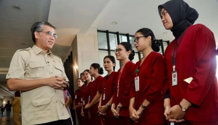 Menaker Yassierli Dorong Perbaikan Tata Kelola dan Kompetensi untuk Tingkatkan Produktivitas Perusahaan