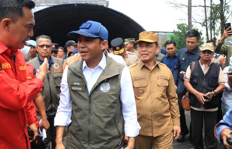 Hotspot Karhutla Kalimantan Barat Turun Jadi 28 Titik, Menhut Ingatkan Ancaman Asap Belum Berakhir