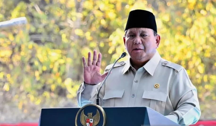 Prabowo Nilai Pimpinan Danantara Pantas Dapat Bintang Kehormatan Berkat Kinerja BUMN