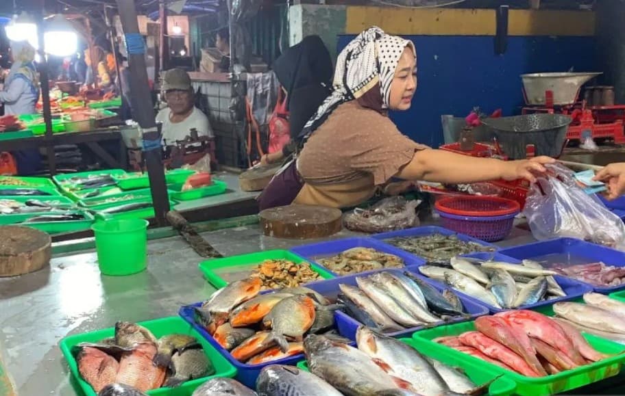 193 Pedagang Ikan Jalan Raya Bogor Direlokasi ke Lokbin Kramat Jati Mulai Pekan Ini