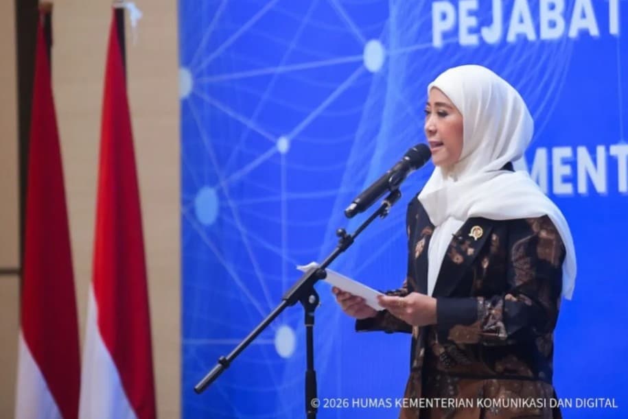 Meutya Hafid Minta Pejabat Komdigi Ubah Cara Kerja demi Tingkatkan Pelayanan Digital