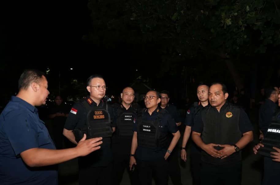 Imigrasi Wajibkan Penginapan di Bali Aktif Laporkan WNA lewat APOA, Enam Warga Asing Diamankan