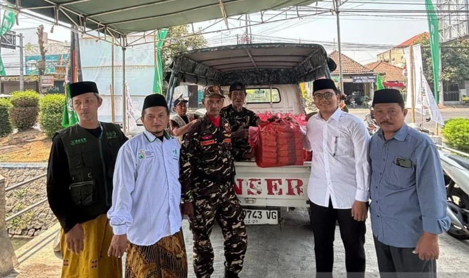 Program MBG Bagikan Lebih dari 12.000 Porsi Makanan Gratis untuk Muktamirin Muktamar Ke-35 NU