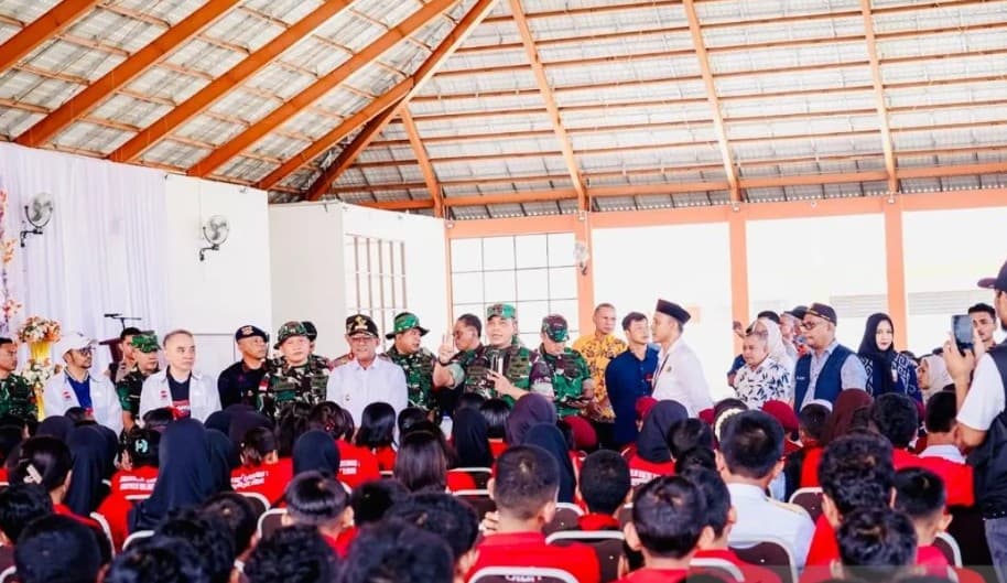 Sekolah Rakyat Maluku Tengah Buka Akses Pendidikan bagi 404 Siswa dari Keluarga Kurang Mampu