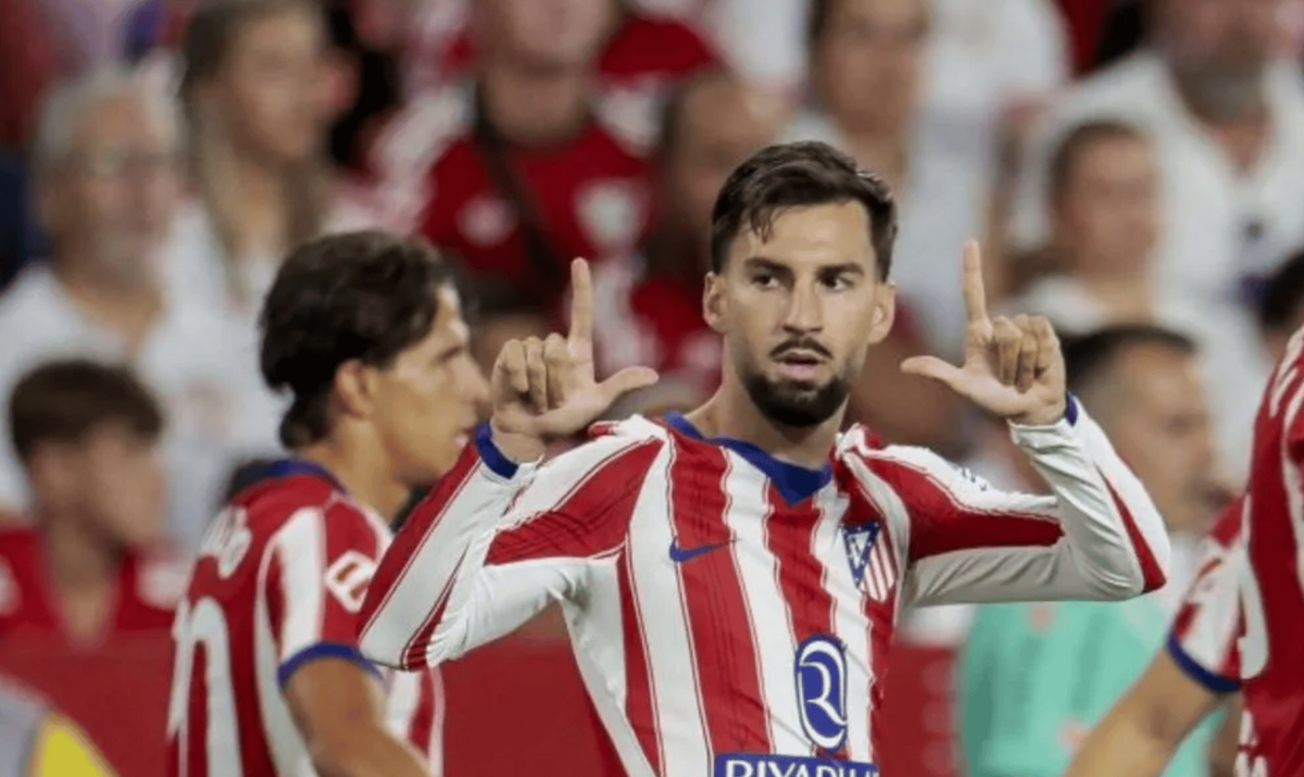 Atletico Madrid Tundukkan Sevilla 3-1, Dua Gol Alex Baena Bawa Los Rojiblancos ke Puncak Klasemen