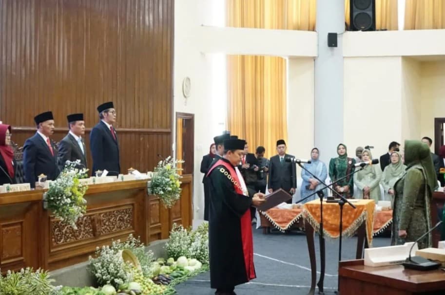 Riyin Nur Asiyah Resmi Pimpin DPRD Magetan, Siap Benahi Internal dan Perkuat Sinergi Pemerintah Daerah