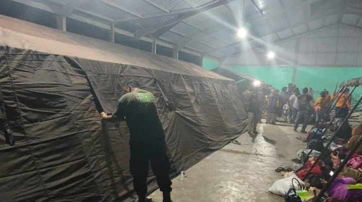 BNPB Mengevakuasi 615 Warga Karo setelah Aktivitas Gunung Sinabung Naik ke Level Siaga