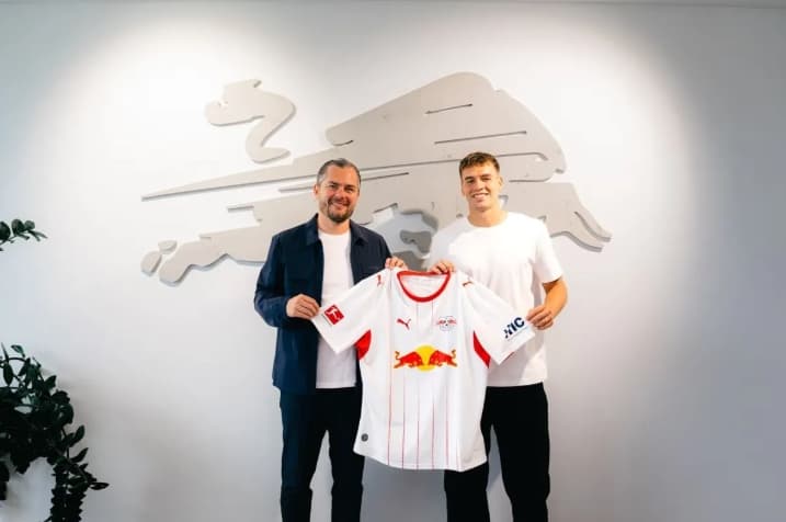 RB Leipzig Resmi Datangkan Marc Guiu dari Chelsea dengan Kontrak Lima Tahun