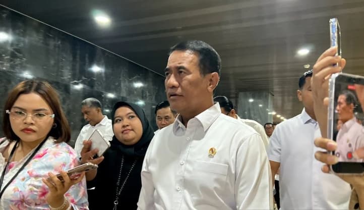 Mentan Amran Memastikan Kebutuhan Pangan Korban Gempa NTT Terpenuhi hingga Masa Pemulihan