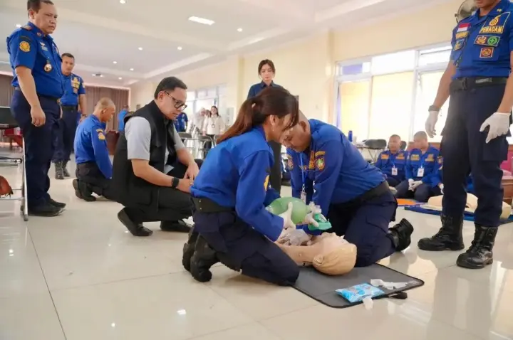 Wamendagri Bima Arya Dorong Peningkatan Kompetensi Damkar untuk Perkuat Keselamatan Petugas dan Warga