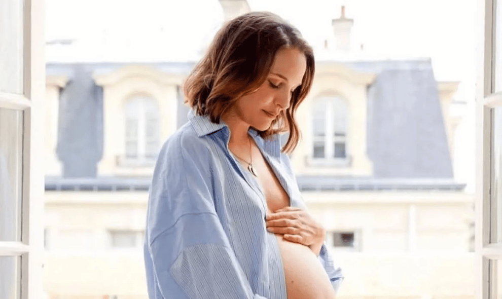 Natalie Portman Sambut Anak Ketiga Bersama Tanguy Destable, Ungkap Rasa Syukur atas Kehamilannya
