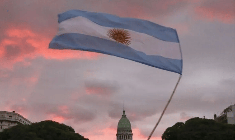 Argentina Mulai Sanksi 45 Entitas yang Eksplorasi Minyak di Kepulauan Falkland
