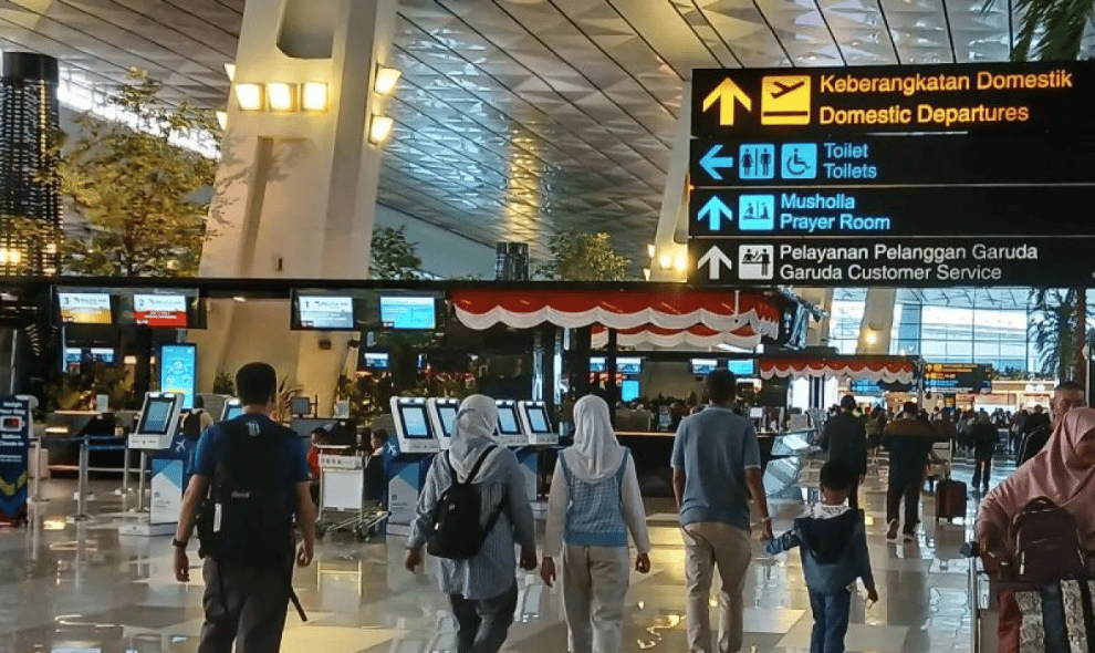 Erupsi Anak Krakatau Memaksa Soetta Tutup Sementara, 209 Penerbangan Dibatalkan