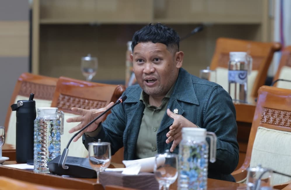 KLH Segel 21 Korporasi terkait Karhutla, Anggota Komisi III DPR Minta Aparat Usut hingga Pengendali Perusahaan