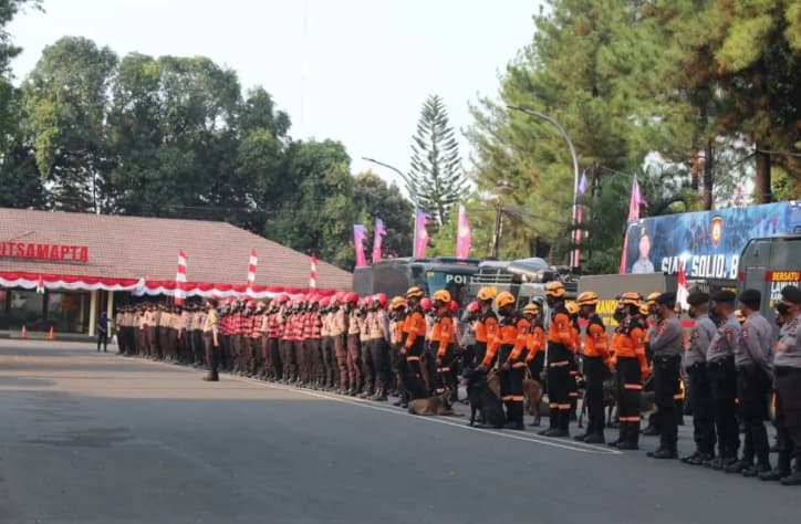 Polri Siagakan 299 Personel dan K9 untuk Antisipasi Dampak Erupsi Anak Krakatau