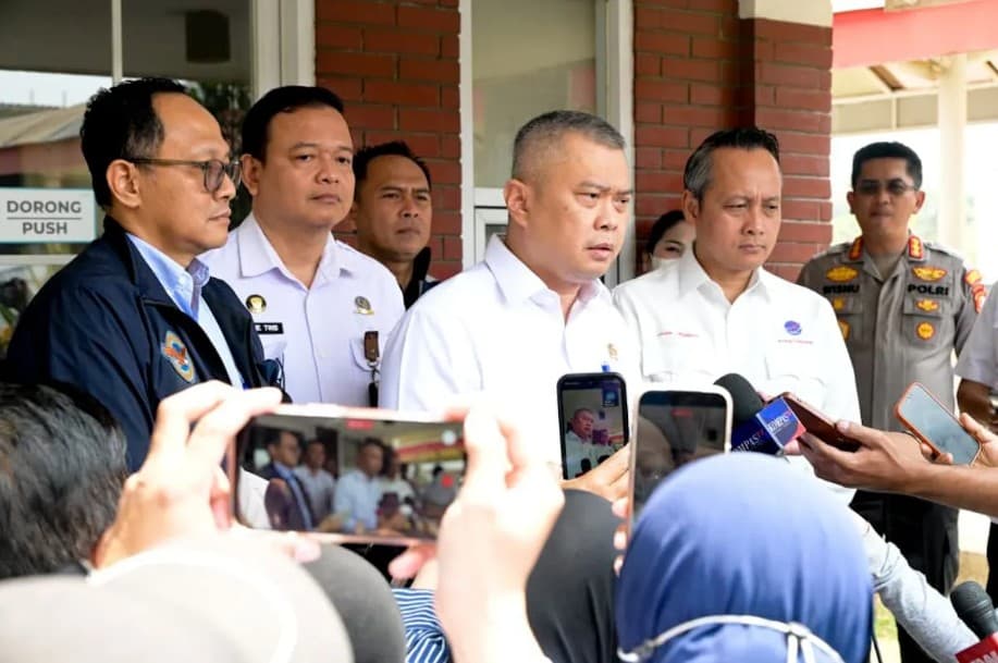 Erupsi Anak Krakatau Ganggu Penerbangan, Empat Pesawat Garuda Beralih ke Bandara Kertajati