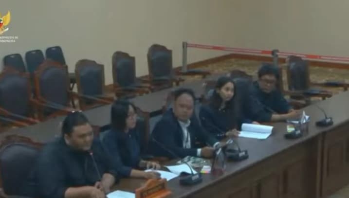 Lima Mahasiswa Uji Frasa “Memberi Harapan” dalam Pasal Santet KUHP Baru ke MK