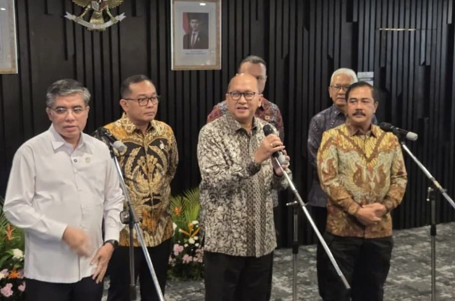 Danantara Bahas Porsi Saham BEI, OJK Buka Peluang Kepemilikan di Atas 5 Persen