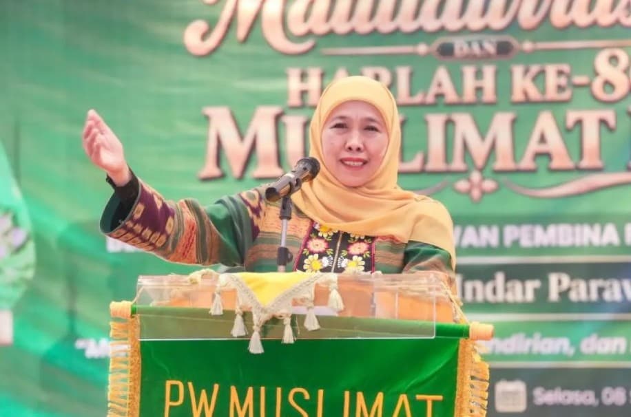 Khofifah Ajak Kader Muslimat NU Perkuat Peran Perempuan untuk Membina Generasi dan Wujudkan Perdamaian Dunia