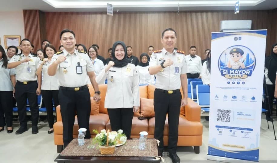 Imigrasi Jakarta Pusat Luncurkan Si Mayor Smile, Masyarakat Kini Lebih Mudah Akses Informasi Keimigrasian