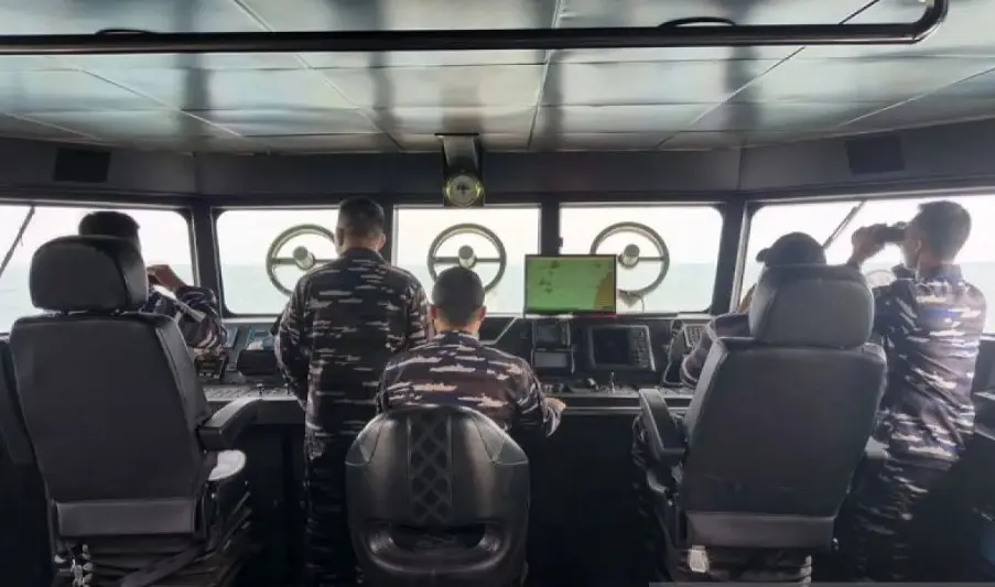 Prabowo Instruksikan KSAL Cari Lima Jurnalis dan Tiga Kru Kapal yang Hilang di Selat Sunda