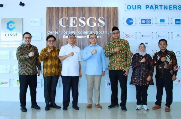 MPR Serap Masukan Akademisi Unair untuk Perkuat RUU Pengendalian Perubahan Iklim Berkeadilan