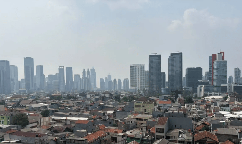 BMKG Prakirakan Awan Tebal Menyelimuti Seluruh Jakarta hingga Minggu Malam