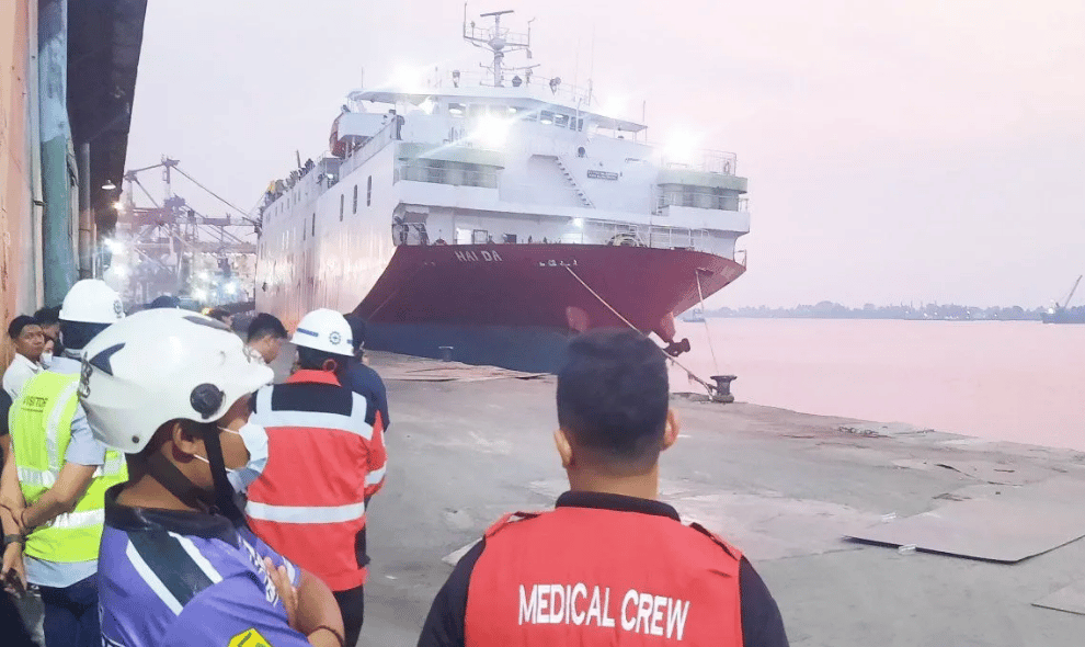 MV Haida Tiba di Banjarmasin Membawa 49 Penumpang Selamat Kapal Virgo Transport 8