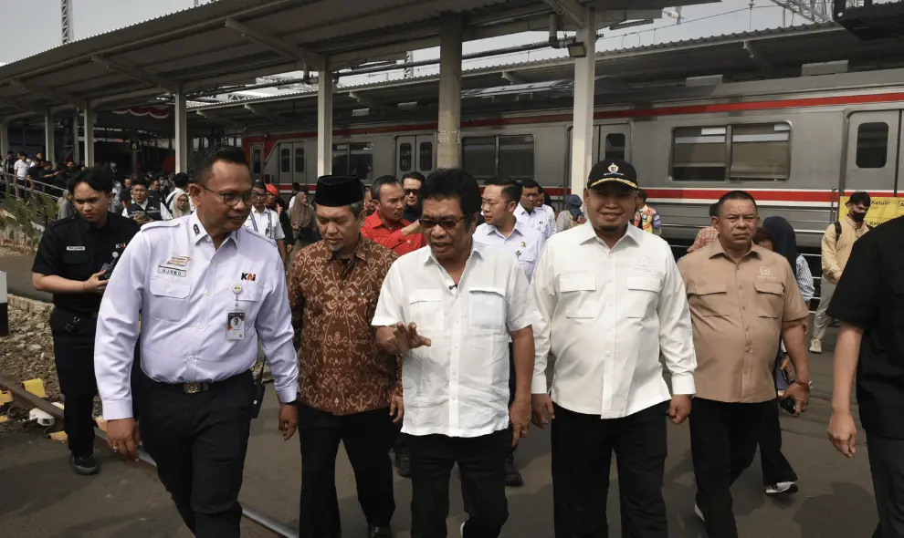 Komisi V DPR Minta Keselamatan Penumpang KRL Diprioritaskan di Tengah Pengurangan 17 Perjalanan Bogor