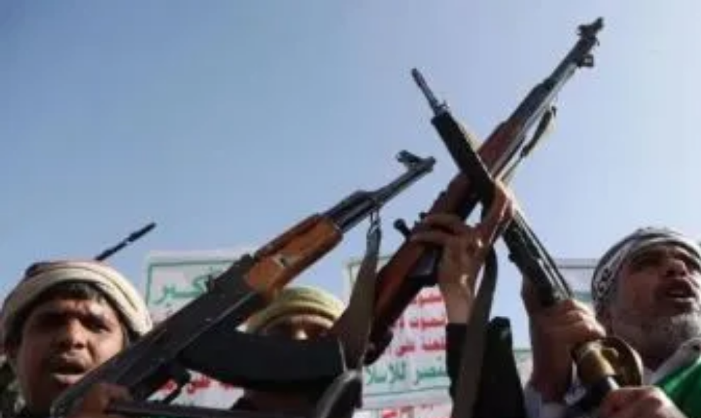 Pemerintah Yaman Gempur Konvoi Senjata Houthi di Pesisir Laut Merah