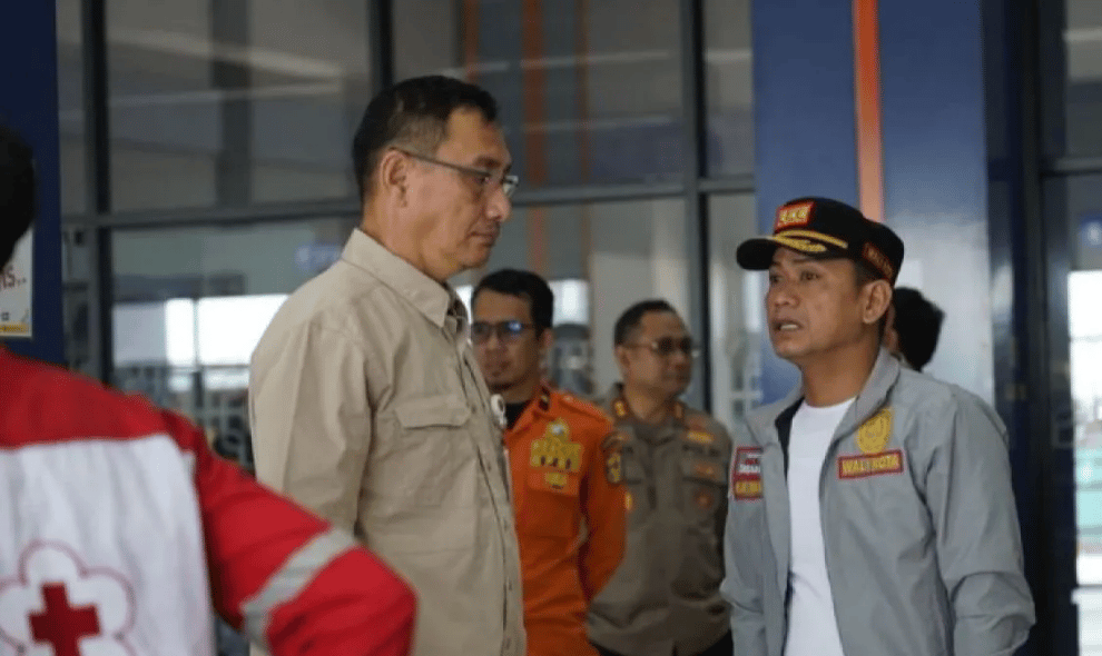 Wali Kota Banjarmasin Siagakan BPBD dan Layanan Medis untuk Evakuasi Penumpang KM Virgo 8