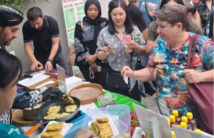 Festival Indonesia di Bucharest Tarik 1.200 Pengunjung, Kuliner dan Budaya Nusantara Jadi Magnet