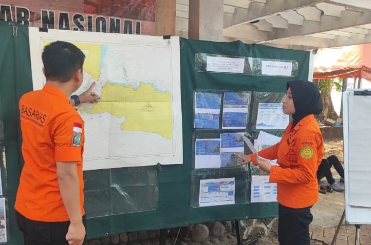 Basarnas Evaluasi Perpanjangan Operasi SAR untuk Mencari Delapan Orang Hilang di Selat Sunda