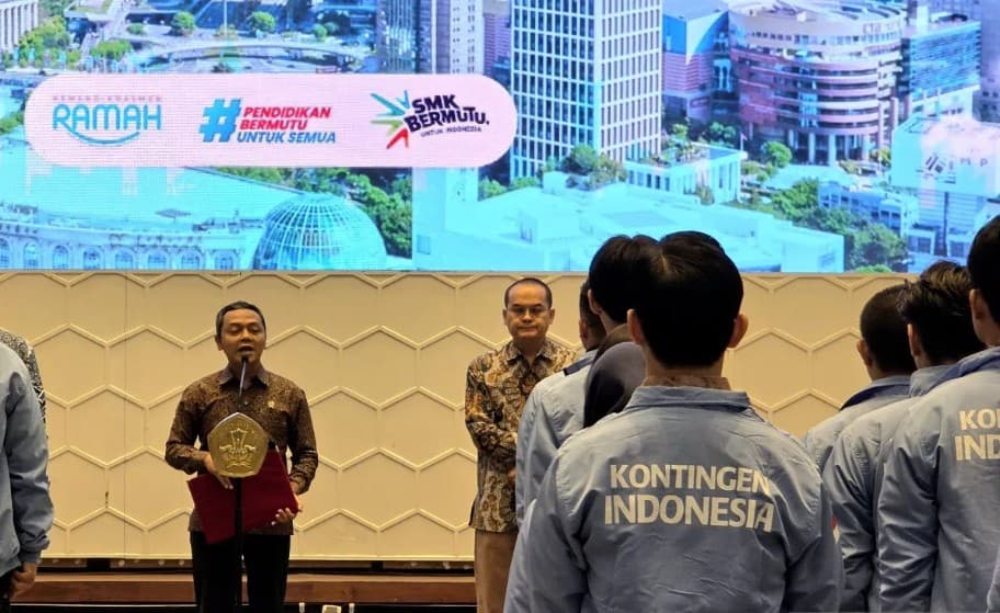 Kemendikdasmen Lepas 20 Talenta Terbaik Indonesia untuk Berlaga di WorldSkills Competition Shanghai 2026