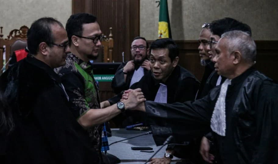MA Menolak Kasasi Jaksa dan Menguatkan Vonis Bebas Junaedi Saibih dalam Perkara CPO