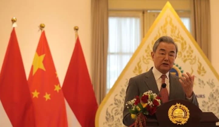 Wang Yi Peringatkan Prancis agar Tidak Mengirim Sinyal Keliru kepada Pendukung Kemerdekaan Taiwan